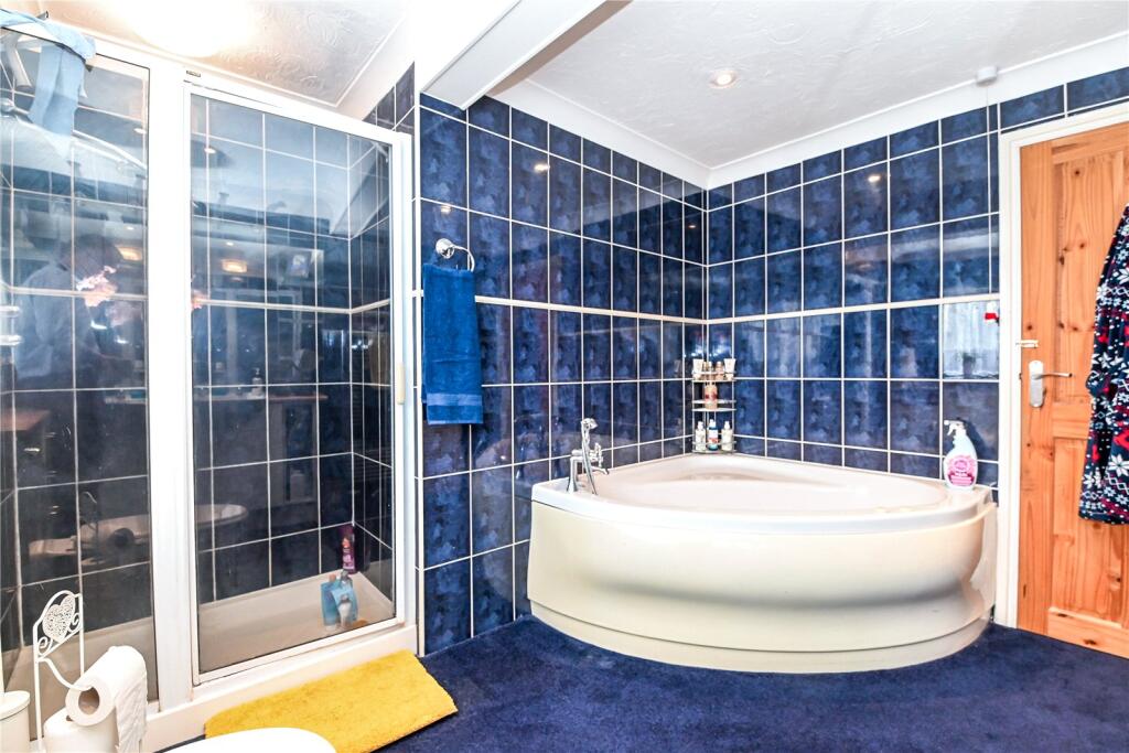 Additional image 7 of Miller Close, New Milton, Hampshire, BH25