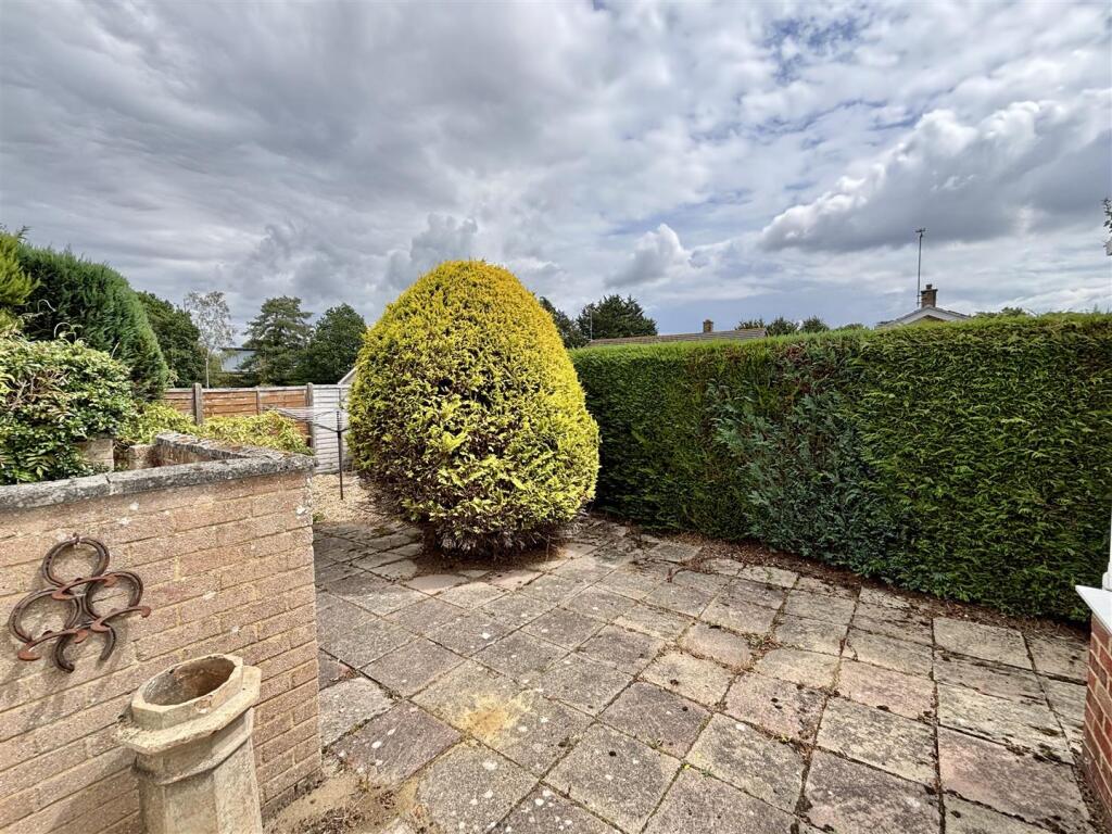 Additional image 17 of Richard Close, Upton