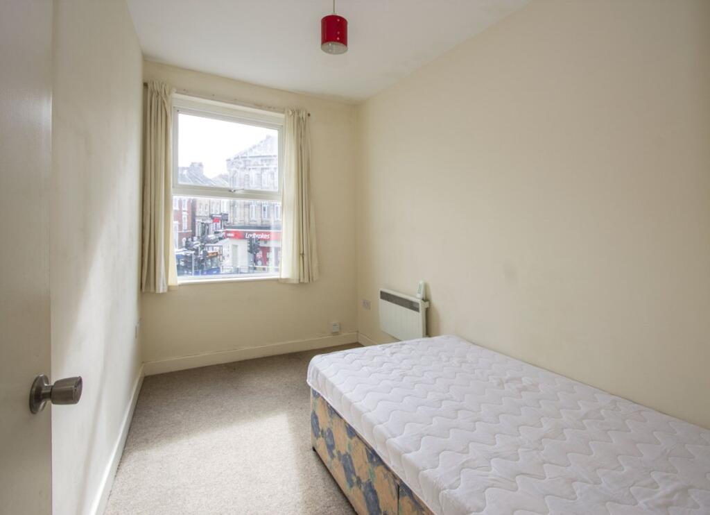 Additional image 6 of The Triangle, Triangle