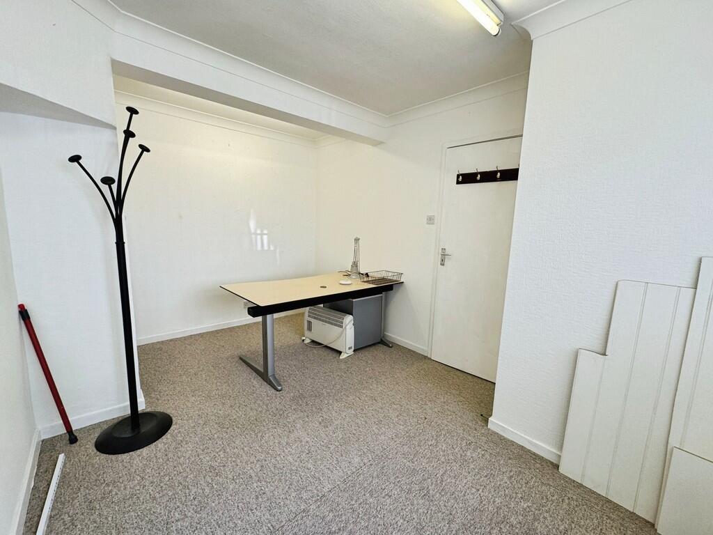 Additional image 7 of New Milton