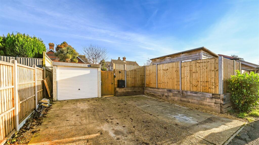 Additional image 29 of Dairy Lane, Walberton