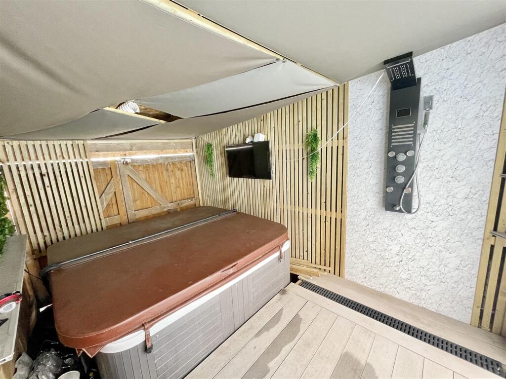 Additional image 18 of Freshwater Drive, Hamworthy