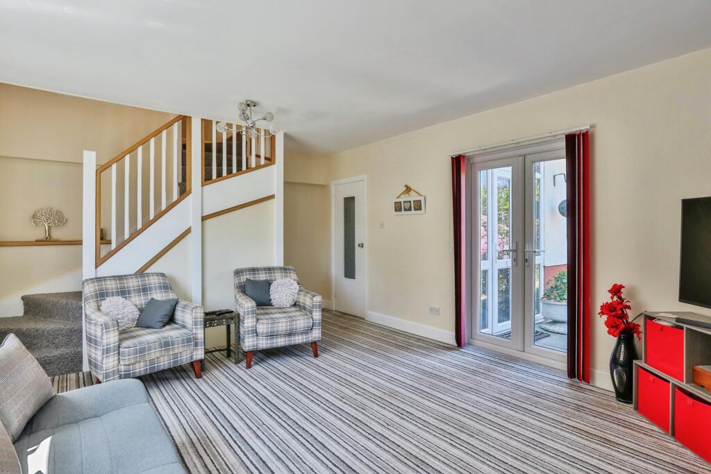 Additional image 7 of Waterloo Road, Poole, BH17