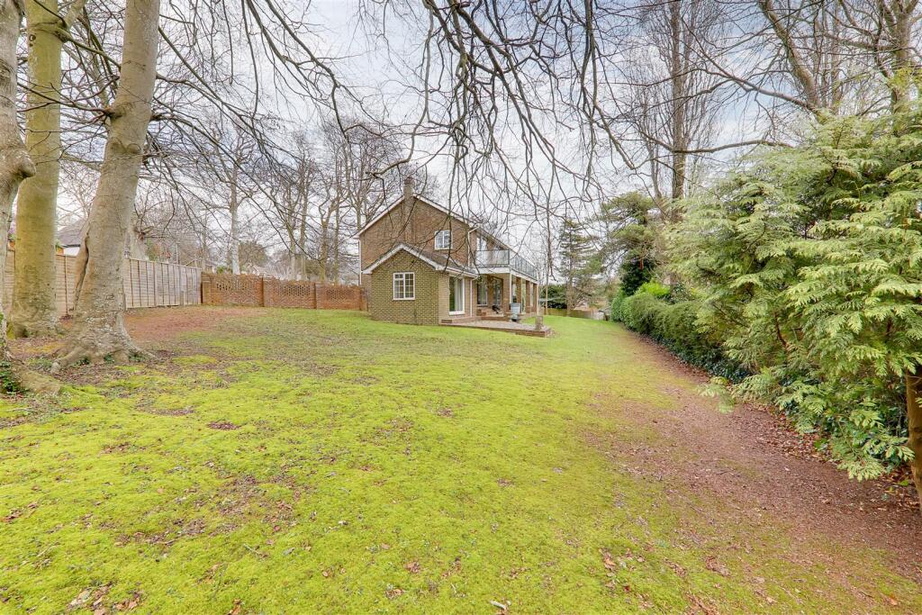 Additional image 36 of Longlands, Worthing