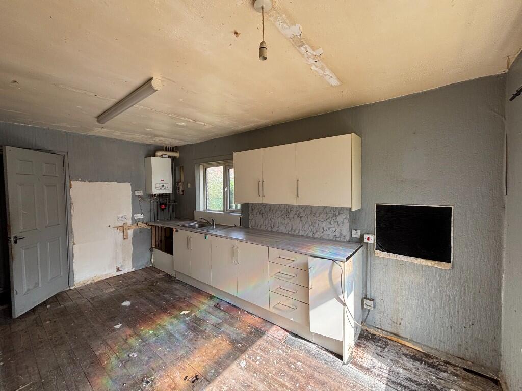 Additional image 4 of Mandeville Crescent, Bradford, West Yorkshire, BD6