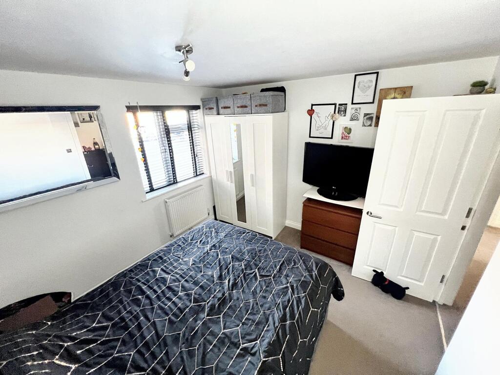 Additional image 10 of Central House, Central Avenue, Telscombe Cliffs, BN10 7LJ