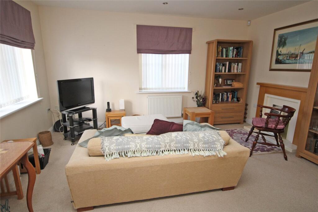 Additional image 4 of Mount Avenue, New Milton, Hampshire, BH25