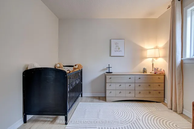 Additional image 33 of 428 Thomas Slee Dr