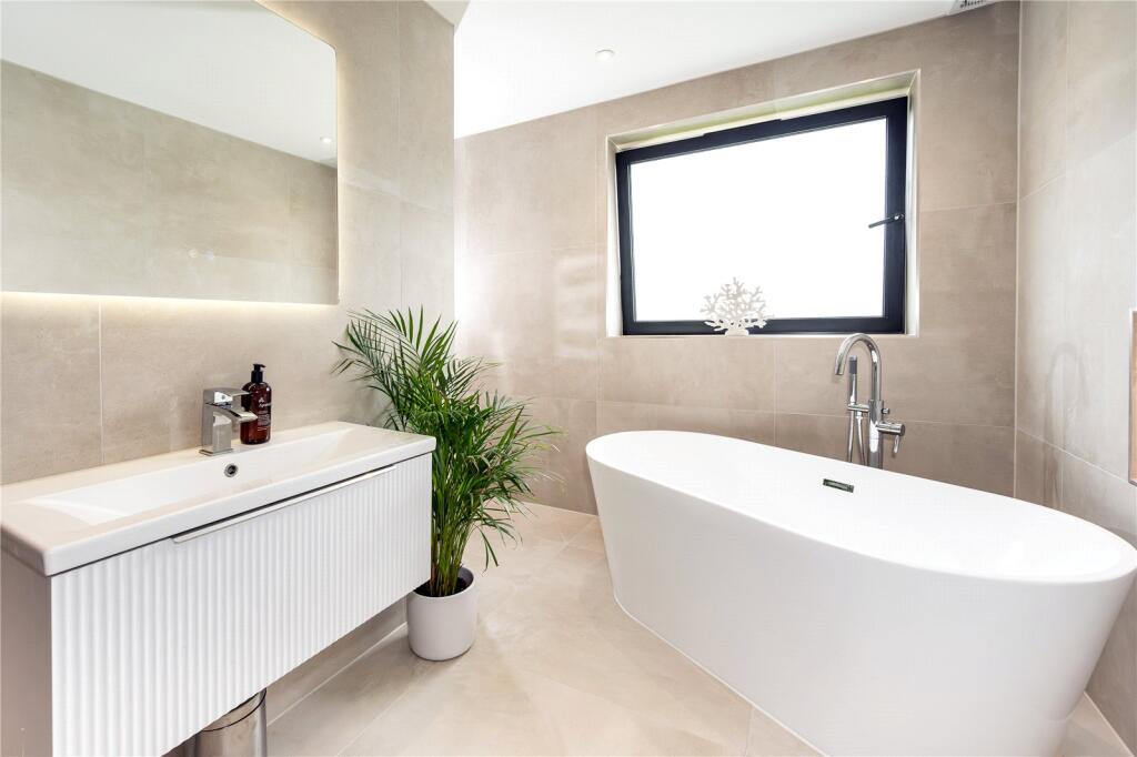 Additional image 22 of Springfield Avenue, Christchurch, Dorset, BH23