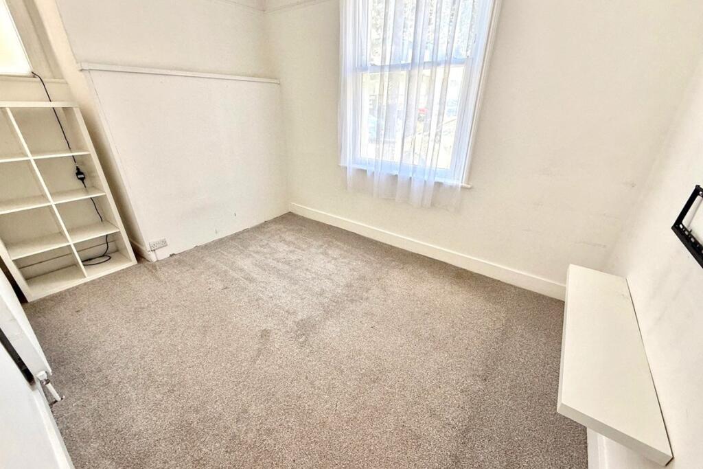Additional image 8 of Belle Vue, Richmond Road, Worthing, West Sussex, BN11 1PW