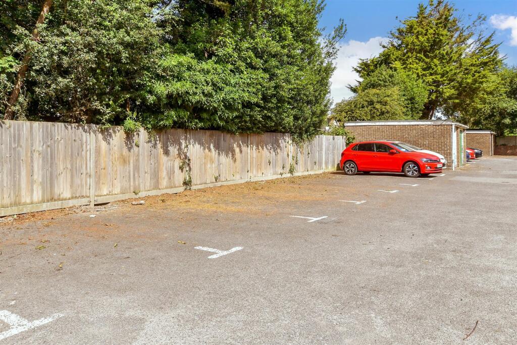 Additional image 11 of Wallace Avenue, Goring Worthing, West Sussex