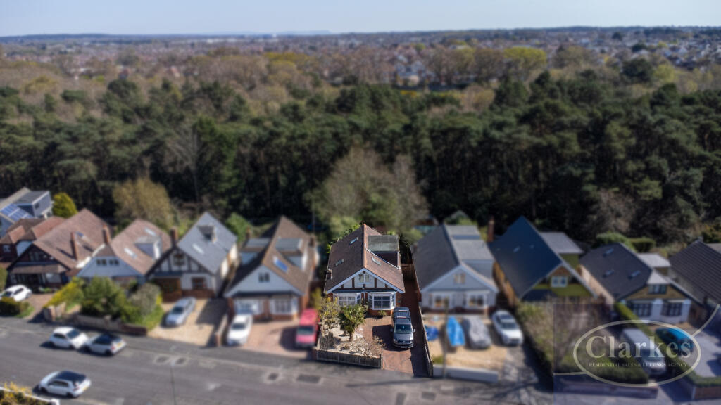 Additional image 17 of Beautiful Home, Pine Vale Crescent