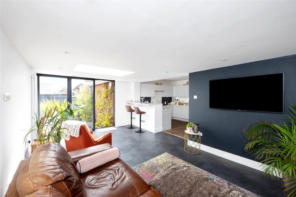 Additional image 6 of Norbury Drive, Lancing, West Sussex, BN15