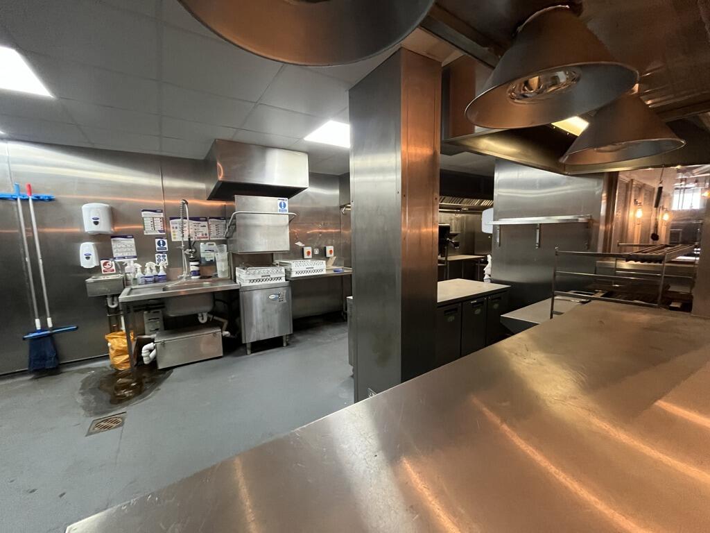 Additional image 5 of 92-94 High Street, Harpenden, Hertfordshire