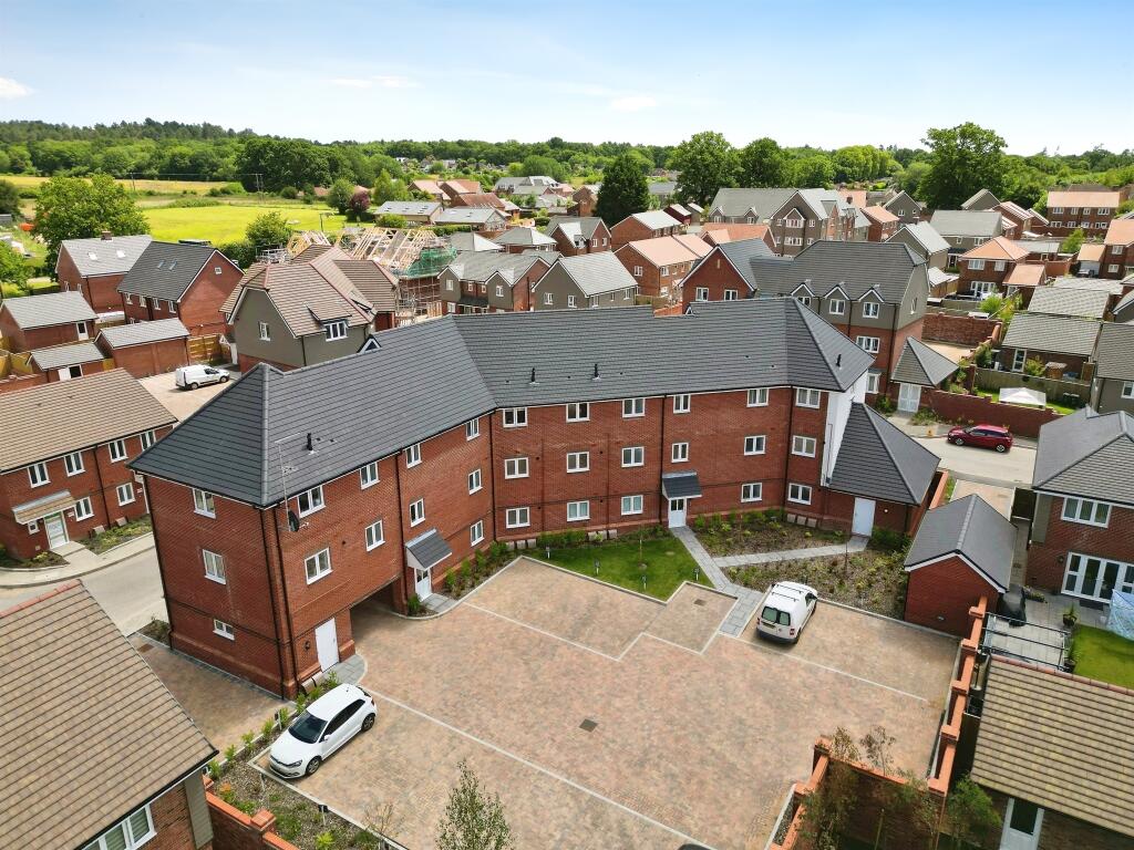 Additional image 11 of Edmondsham Road, Verwood