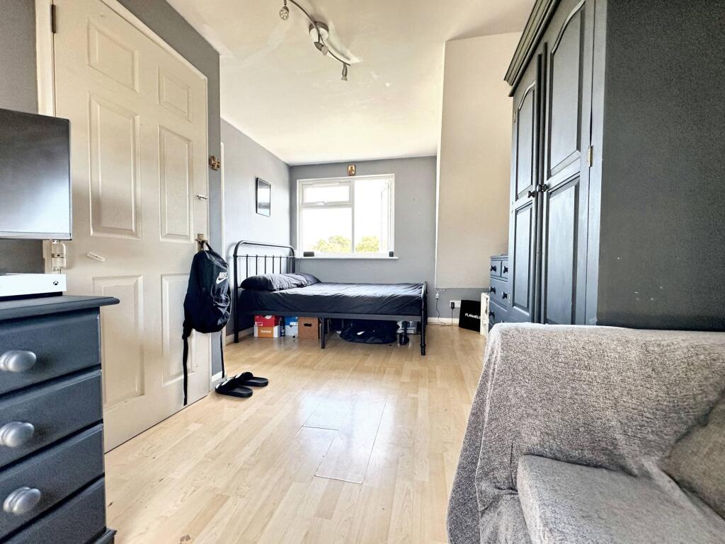 Additional image 13 of Fairlight Avenue, Telscombe Cliffs, BN10 7BS