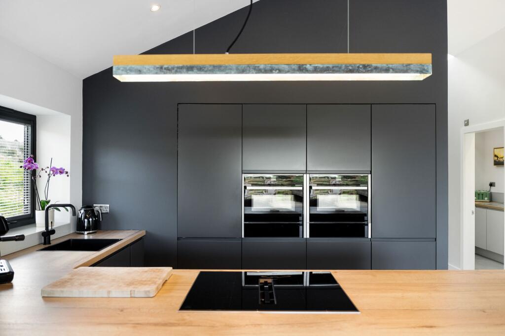 Additional image 10 of The Lodge, Little Stanrose Farm, Cox Green Road, Egerton, Bolton, BL7