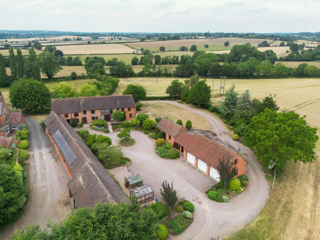 Property image for Pettiford Lane, Wootton Wawen, Henley-in-Arden, Warwickshire, B95