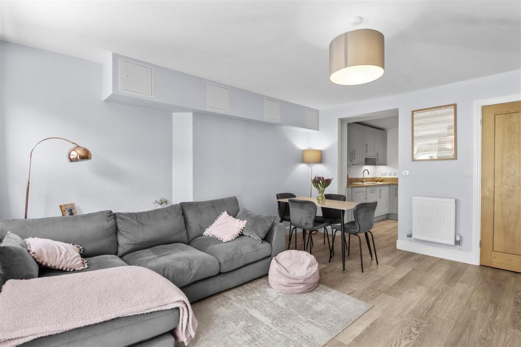 Additional image 16 of Royal Parade, Eastbourne