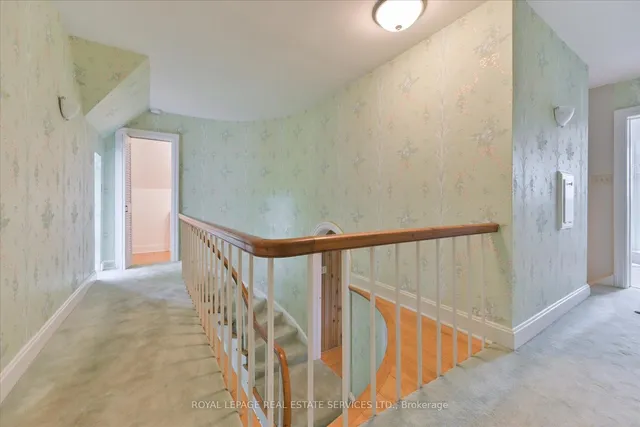 Additional image 25 of 9 Edenbridge Dr