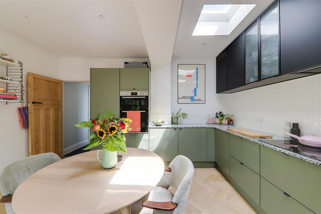 Additional image 10 of Gorse Avenue, Offington, Worthing, West Sussex, BN14 9PG