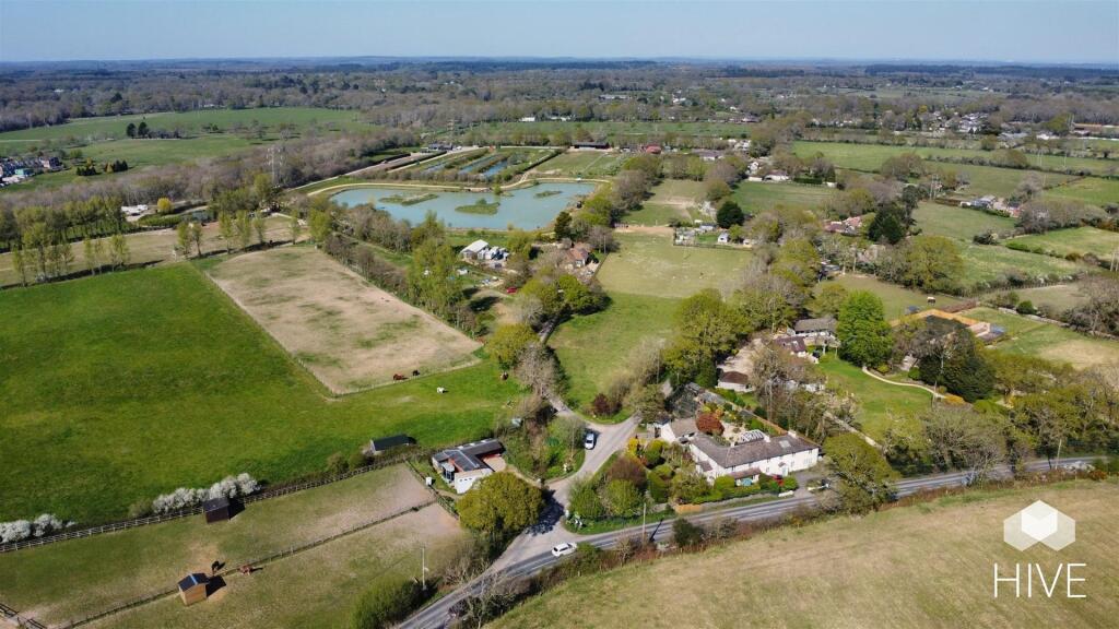 Additional image 27 of Bashley Cross Road, New Milton