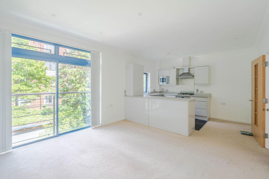 Additional image 17 of Stourcliffe Avenue, Southbourne, Bournemouth, Dorset, BH6 3PT