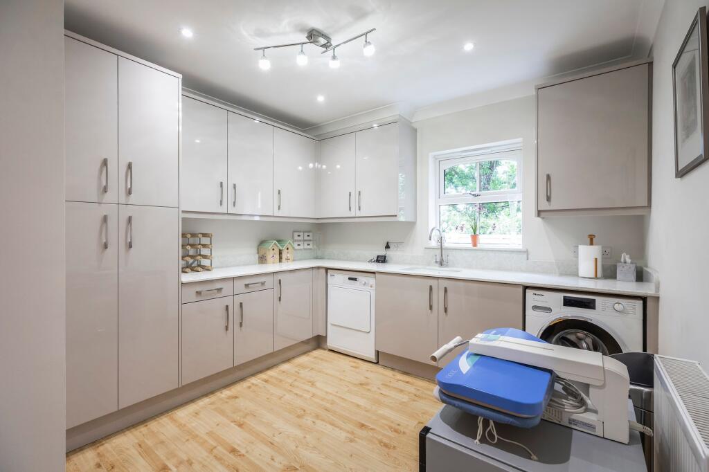 Additional image 27 of Brudenell Avenue, Sandbanks, Poole, BH13