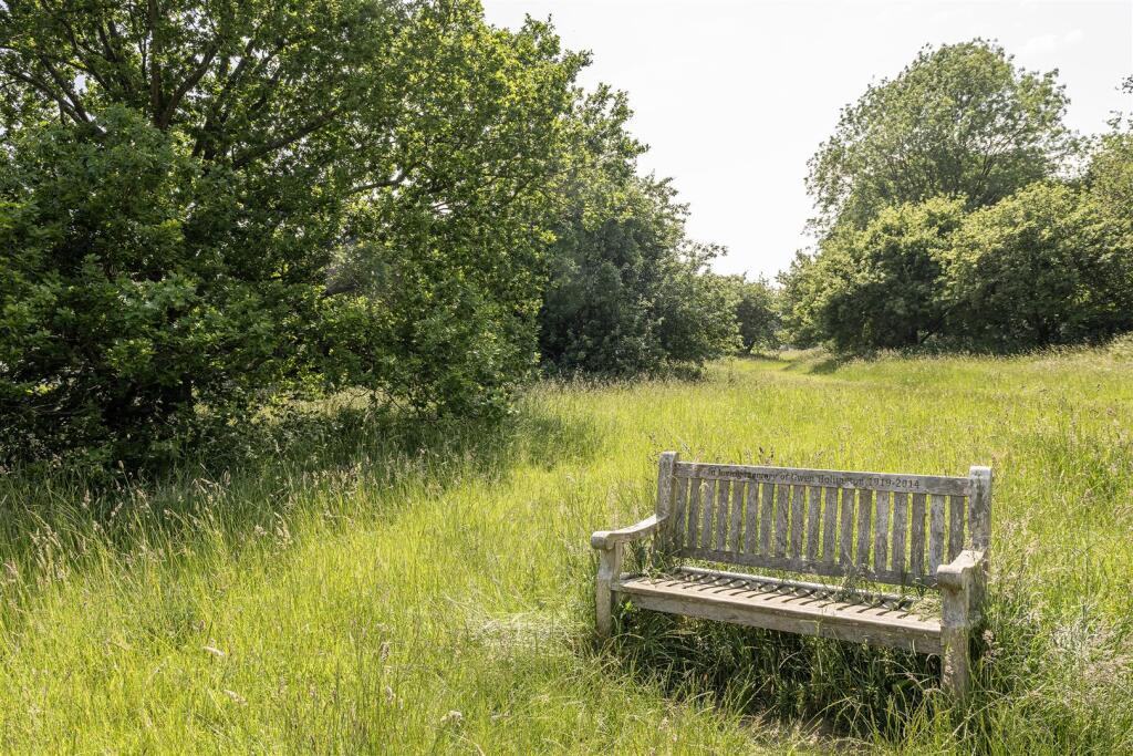 Additional image 16 of East Common, Harpenden