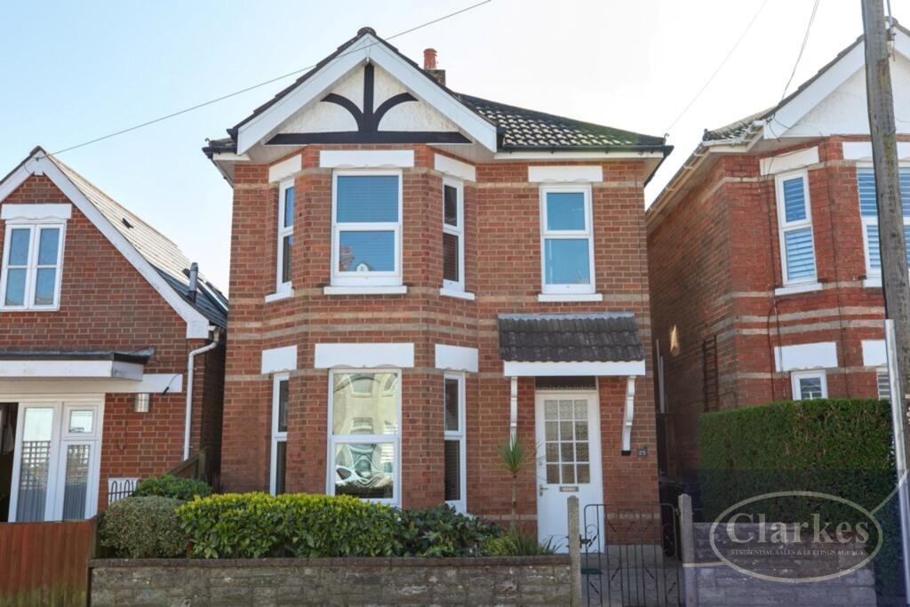 Additional image 2 of STYLISH Detached House CASTLE RD WINTON