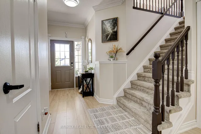 Additional image 3 of 428 Thomas Slee Dr