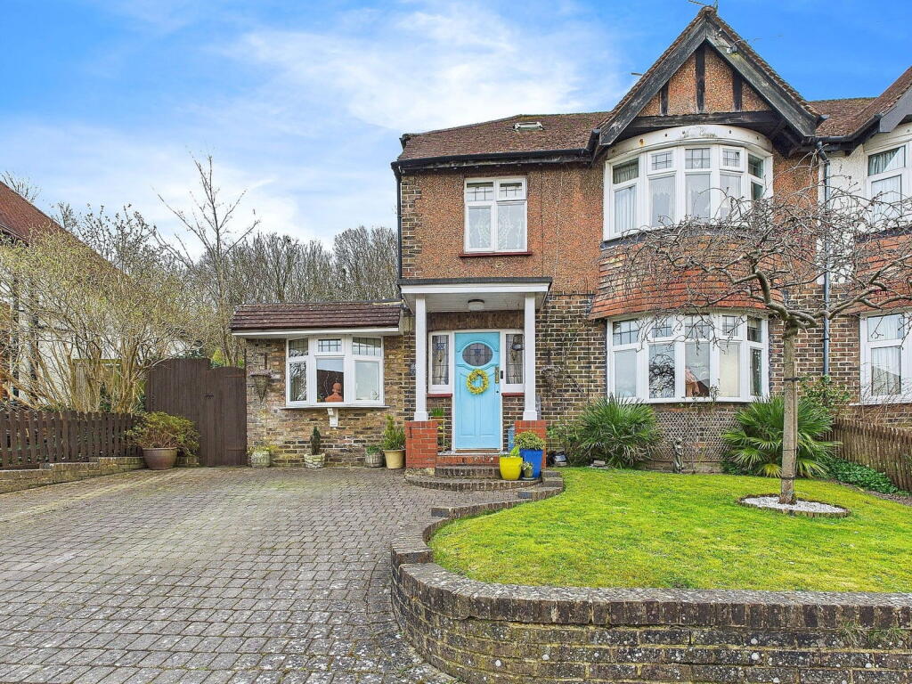 Additional image 35 of Graham Avenue, Brighton, BN1 8HA