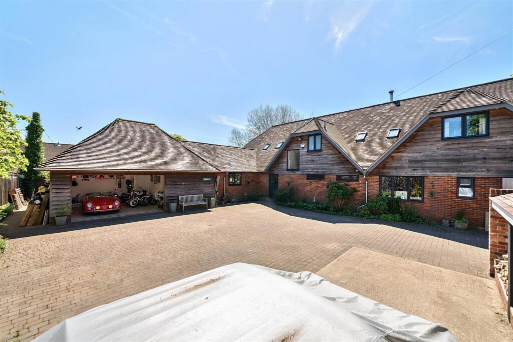 Additional image 68 of Eastworth Road, Verwood