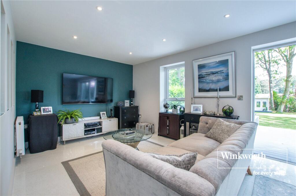 Additional image 6 of Beaufoys Avenue, Ferndown, Dorset, BH22