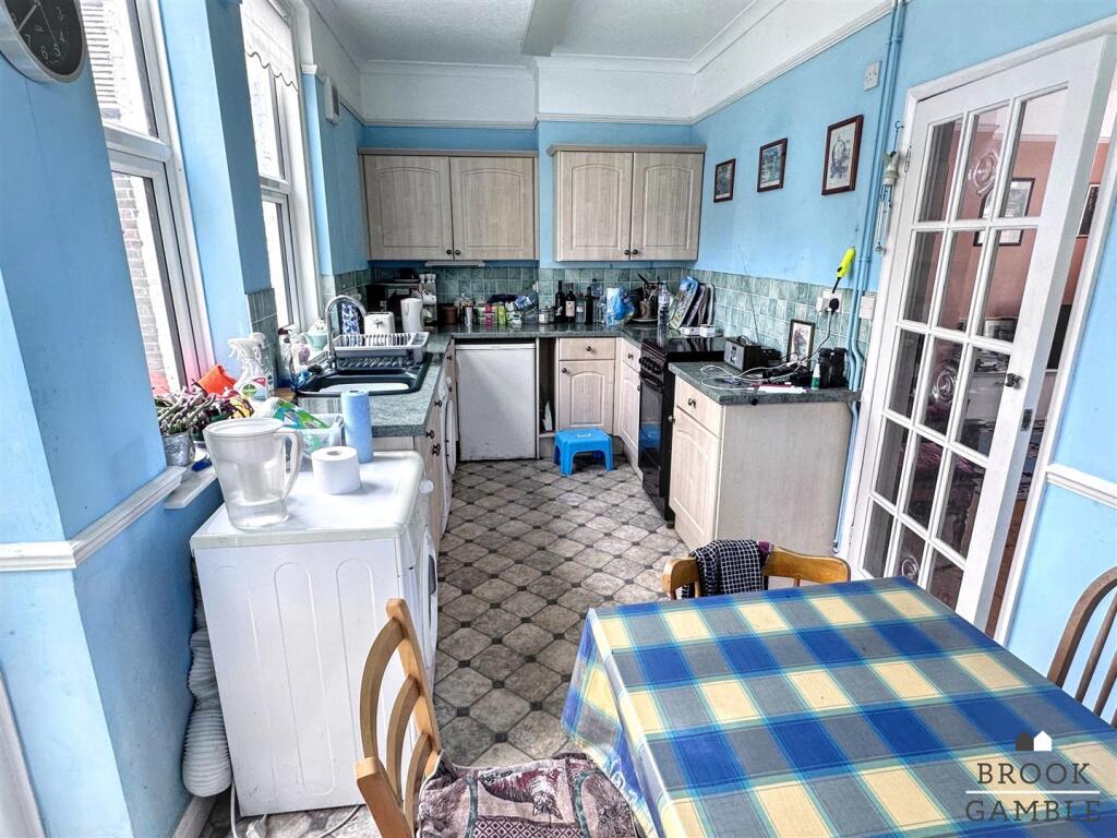 Additional image 6 of Roselands Avenue, Eastbourne