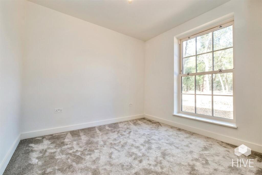 Additional image 18 of Woolsbridge Road, Ashley Heath, Ringwood