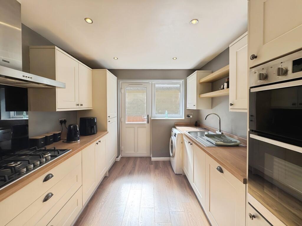 Additional image 4 of Sunnybank Close, Scholes, Cleckheaton, BD19