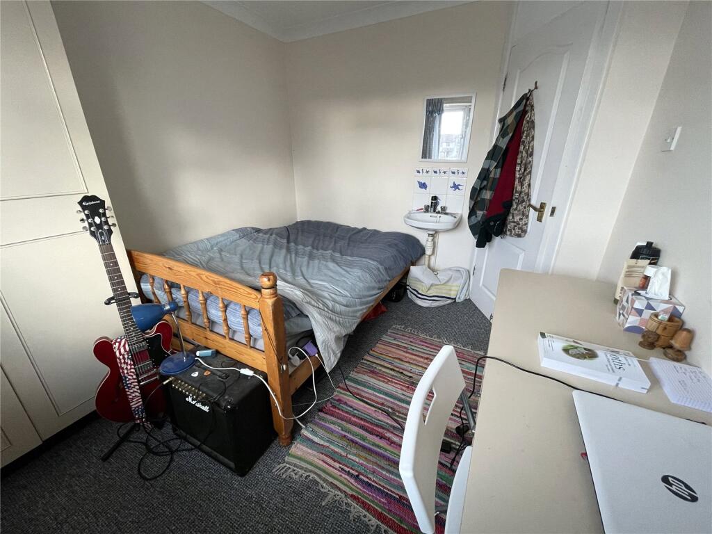 Additional image 17 of Cull Close, Poole, BH12