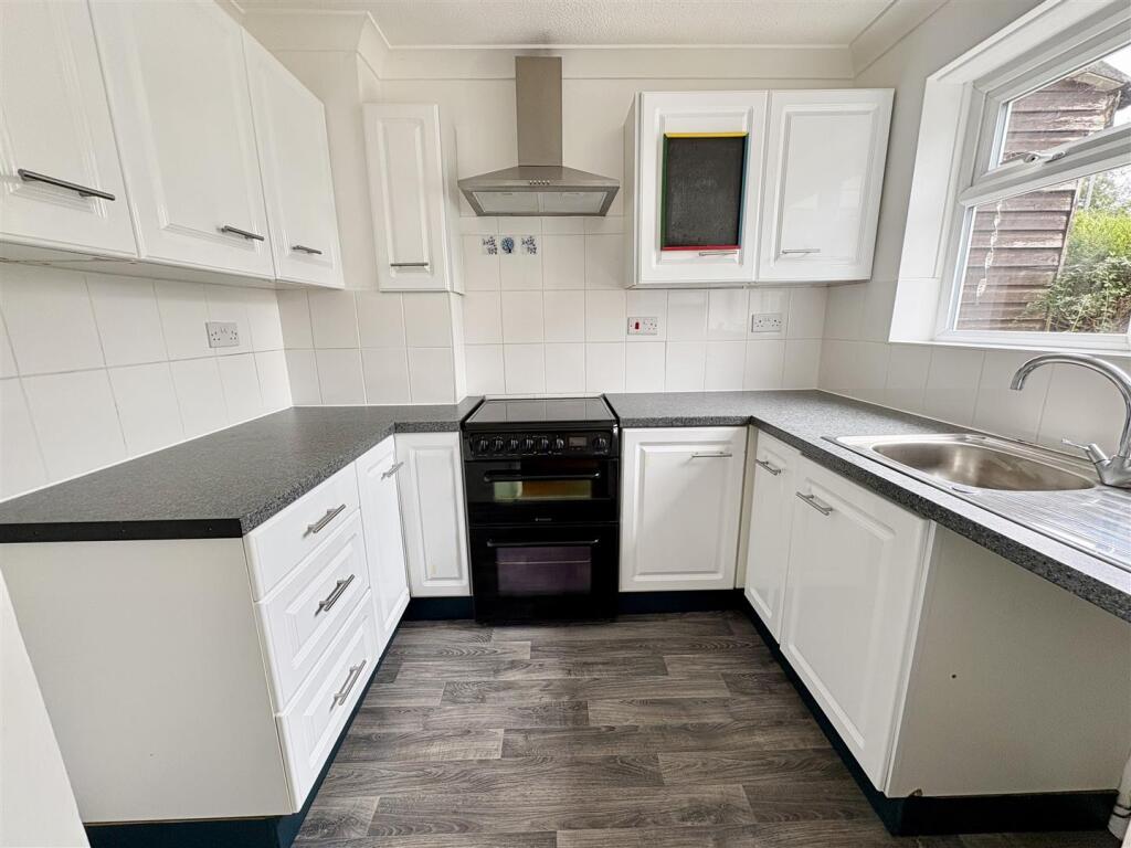 Additional image 2 of Bingham Close, Verwood