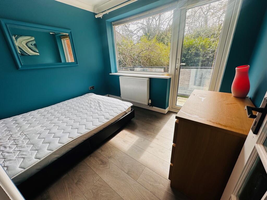 Additional image 5 of Richmond Park Road, BOURNEMOUTH