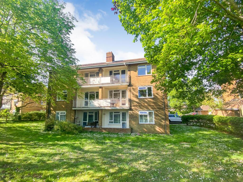 Turbary Park Avenue, Bournemouth