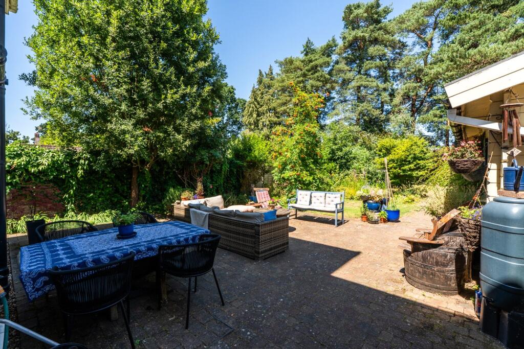 Additional image 3 of The Avenue, West Moors, Ferndown, Dorset, BH22