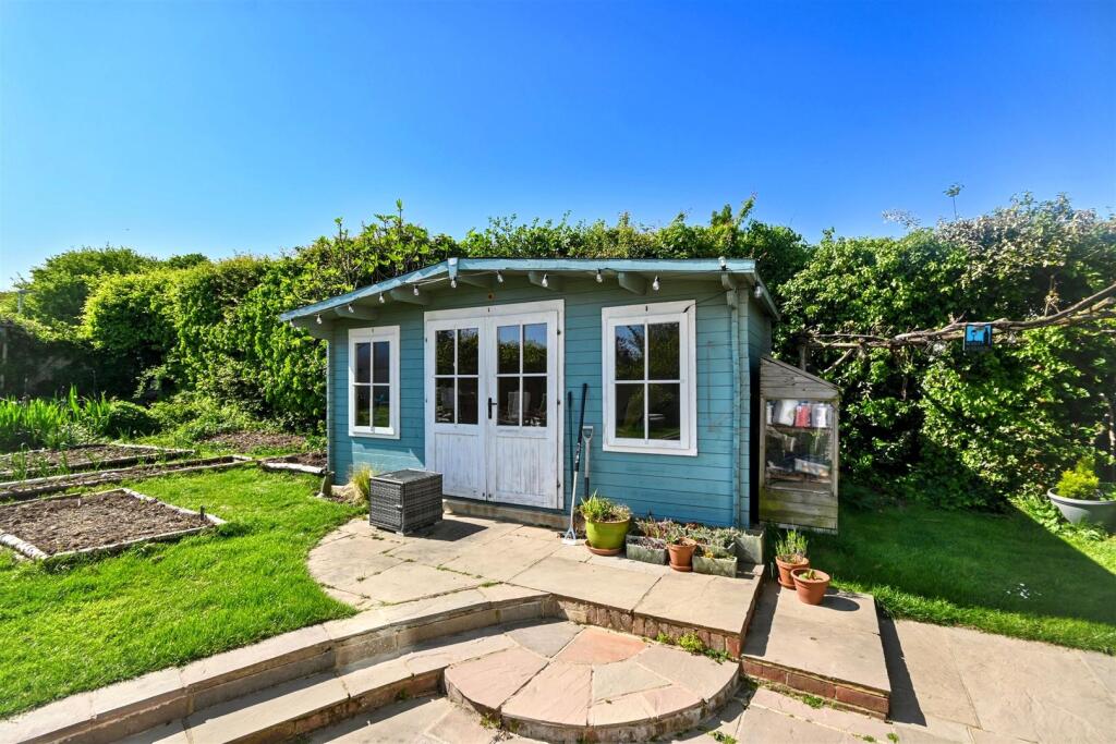 Additional image 24 of Woodland Avenue, Eastbourne