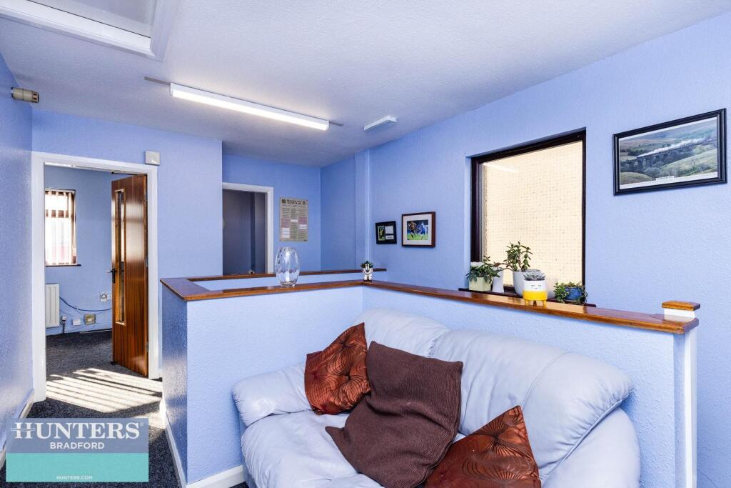 Additional image 5 of 471 Great Horton Road Bradford, West Yorkshire, BD7 3DL