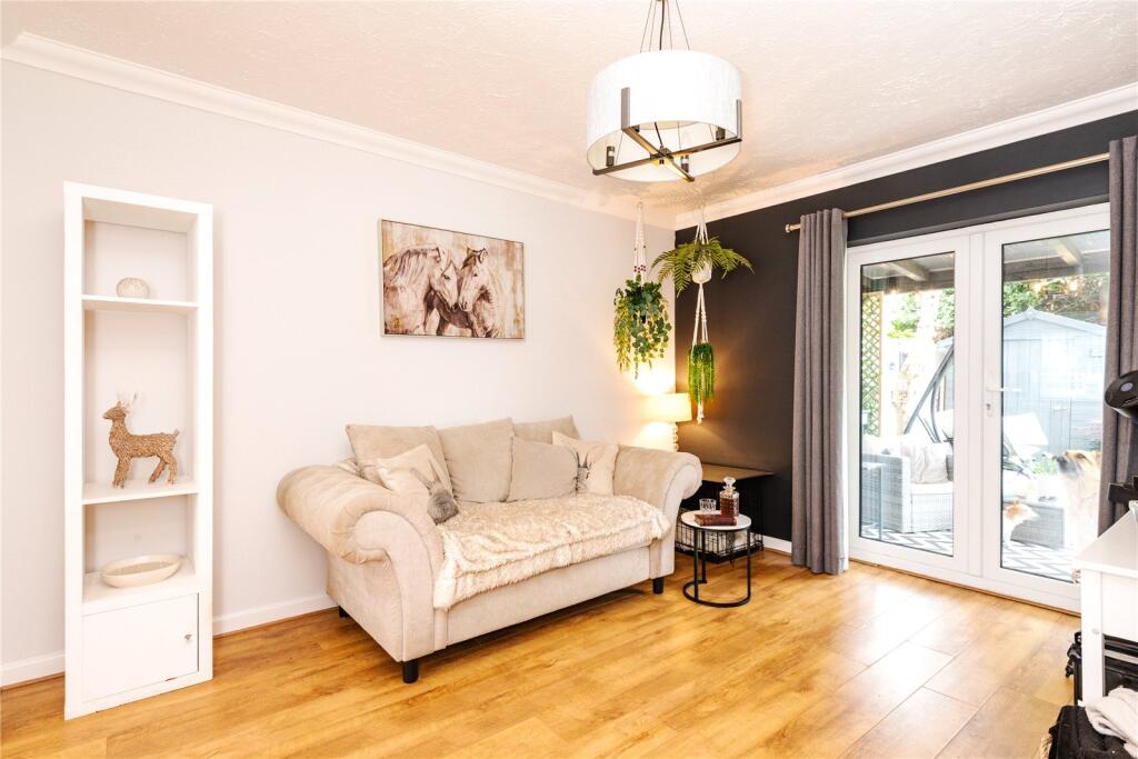 Additional image 6 of Glebeside Avenue, Tarring, Worthing, West Sussex, BN14