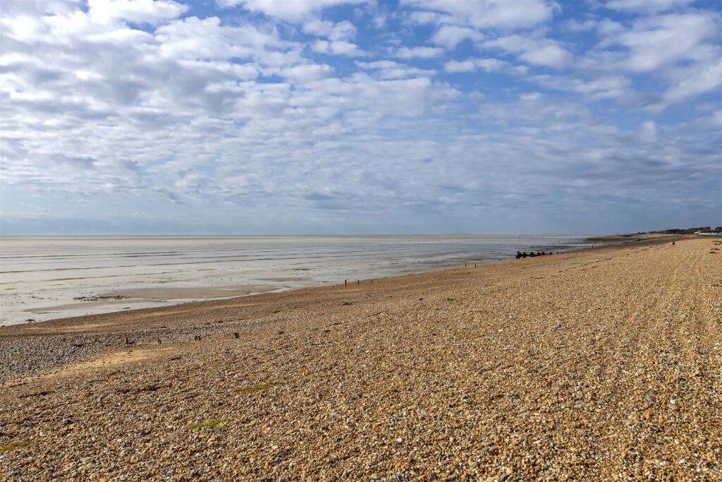 Additional image 15 of George V Avenue, Worthing
