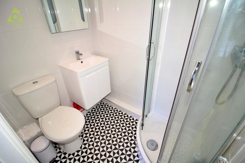 Additional image 15 of Manchester Road, Westhoughton, BL5 3LA