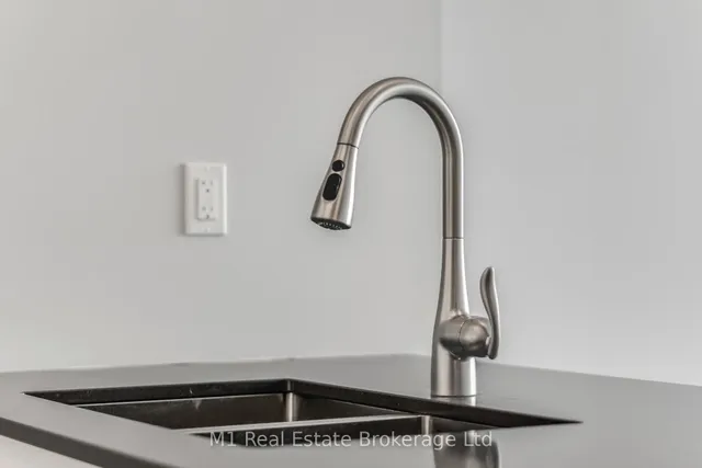 Additional image 8 of 60 Charles St Unit 3001