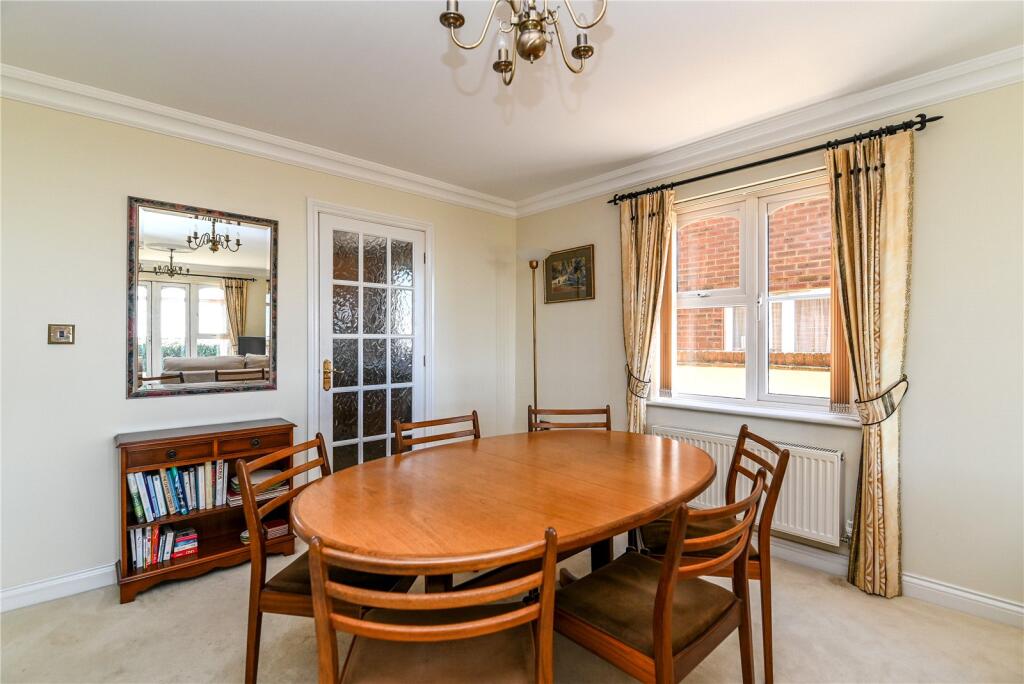 Additional image 4 of Seascape, 50-52 Marine Drive East, Barton on Sea, Hampshire, BH25