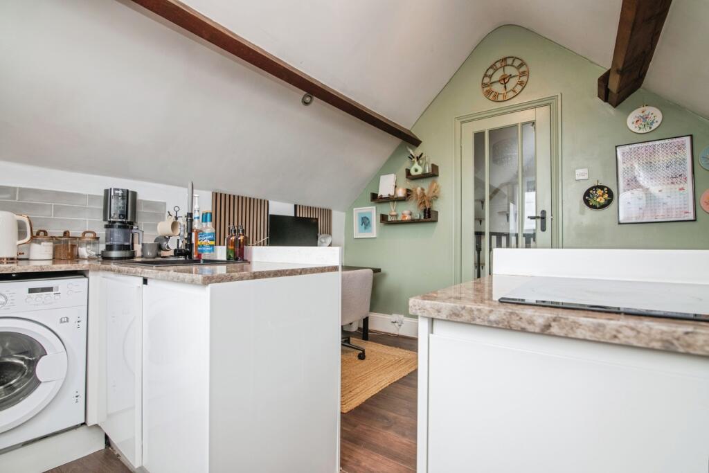 Additional image 7 of Bromsgrove Road, Redditch, Worcestershire, B97